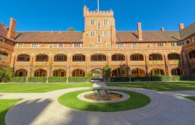 St George's College
